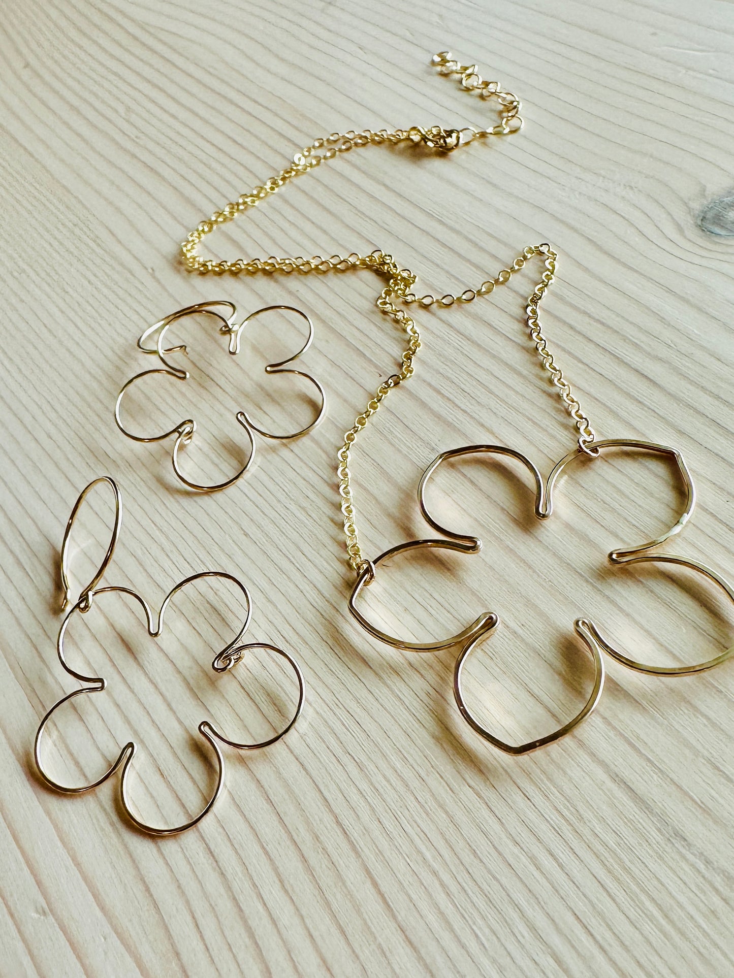 Jasmine Necklace - Gold