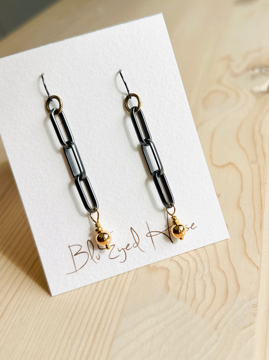 Dyan Gunmetal Earrings