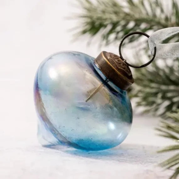 Sky Luster Lantern 3"