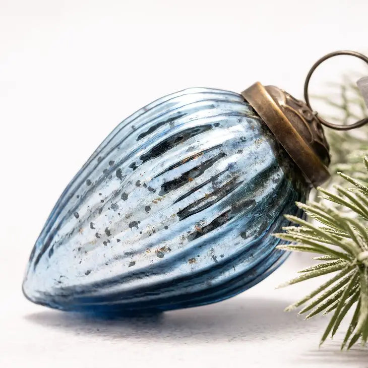Sky Ribbed Pinecone 3"