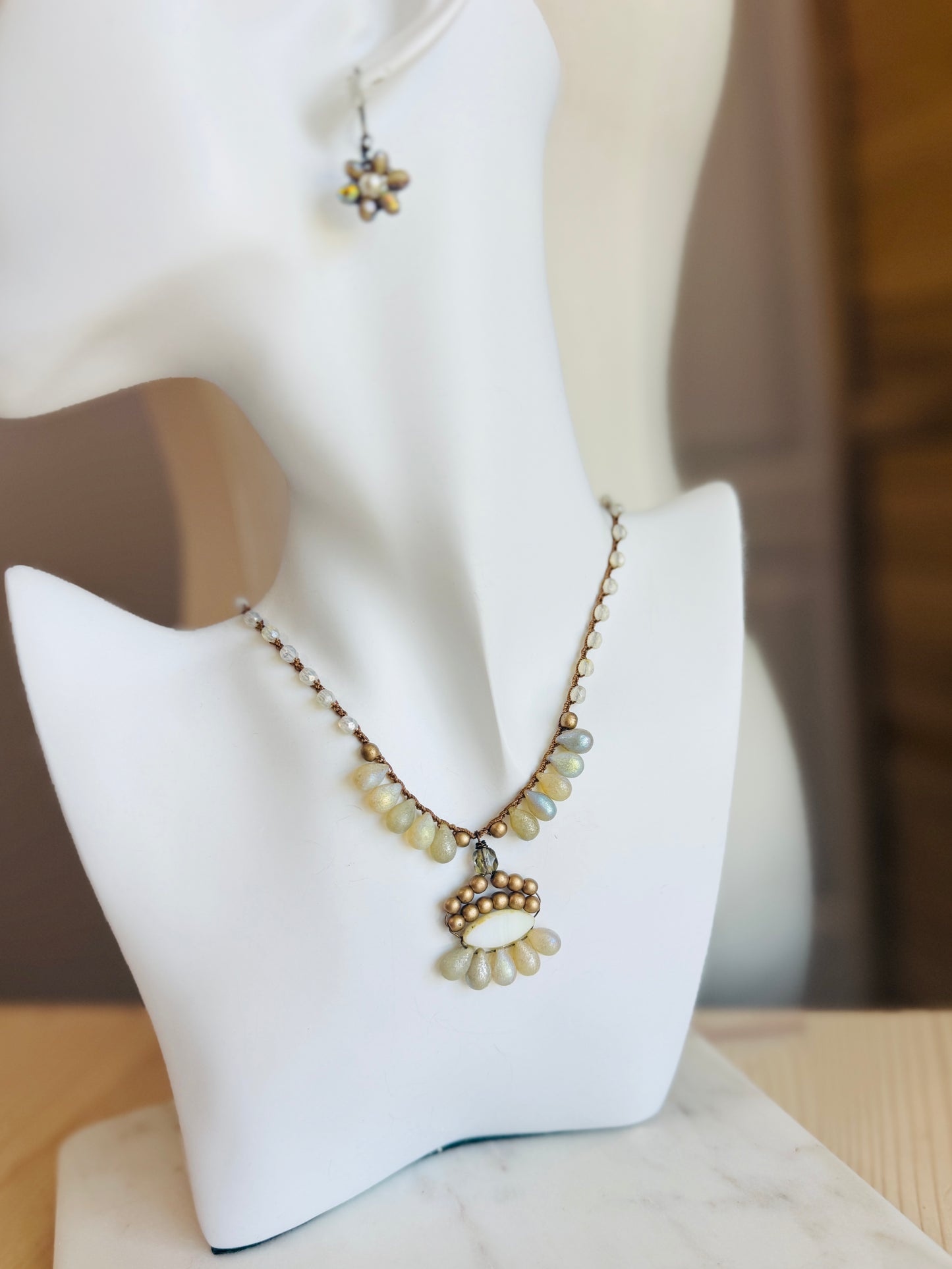 Selah Necklace - Cream