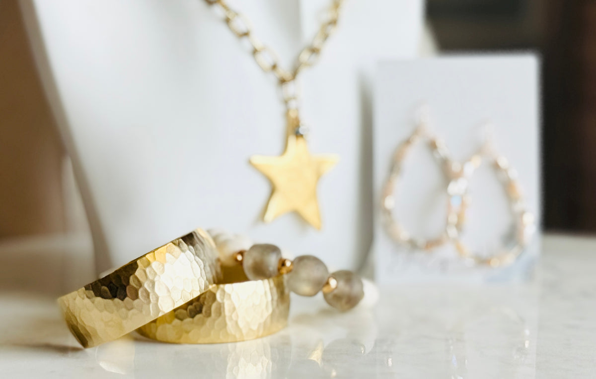 Roma Hammered Cuff-Gold