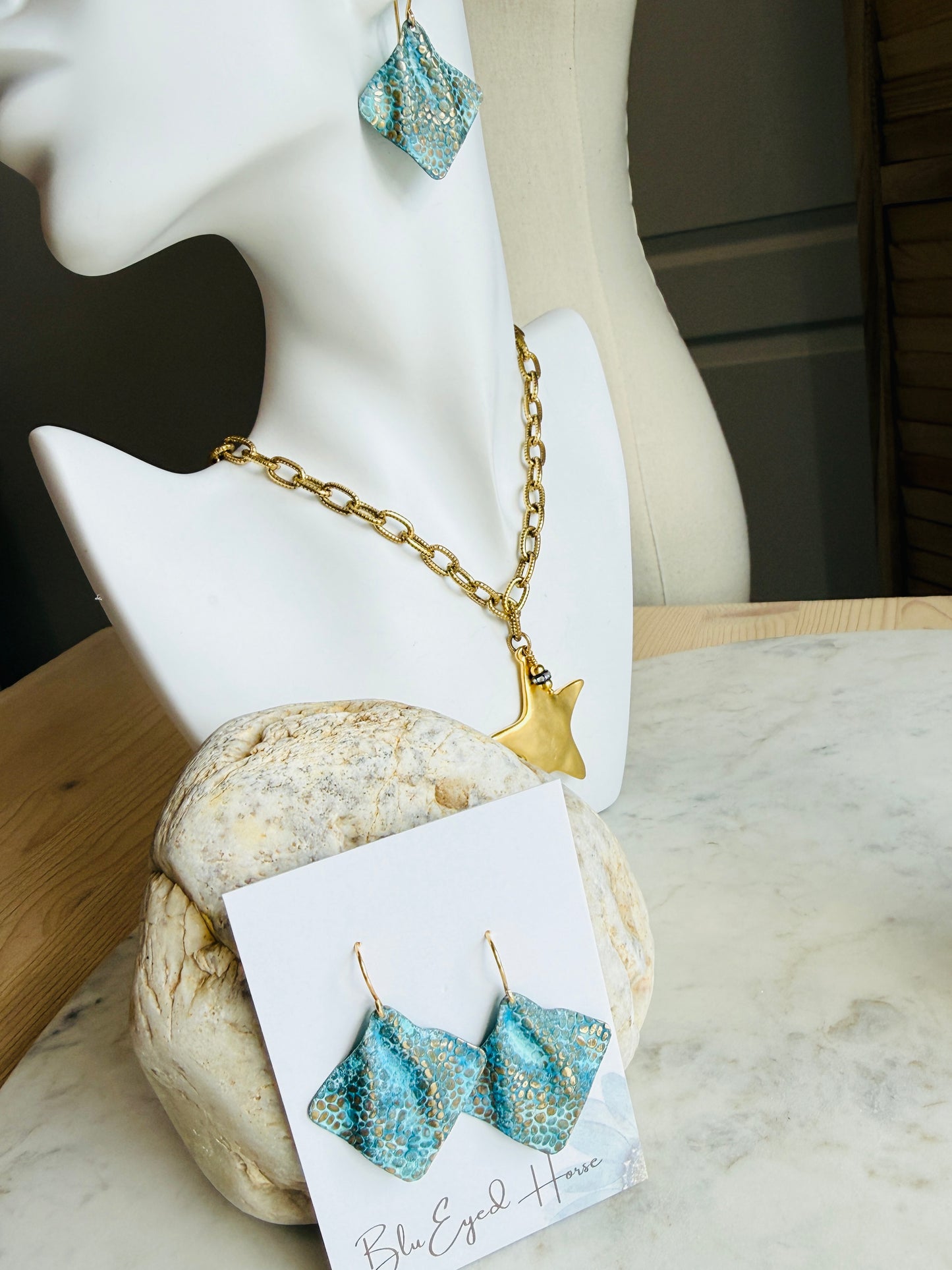Ray Earrings