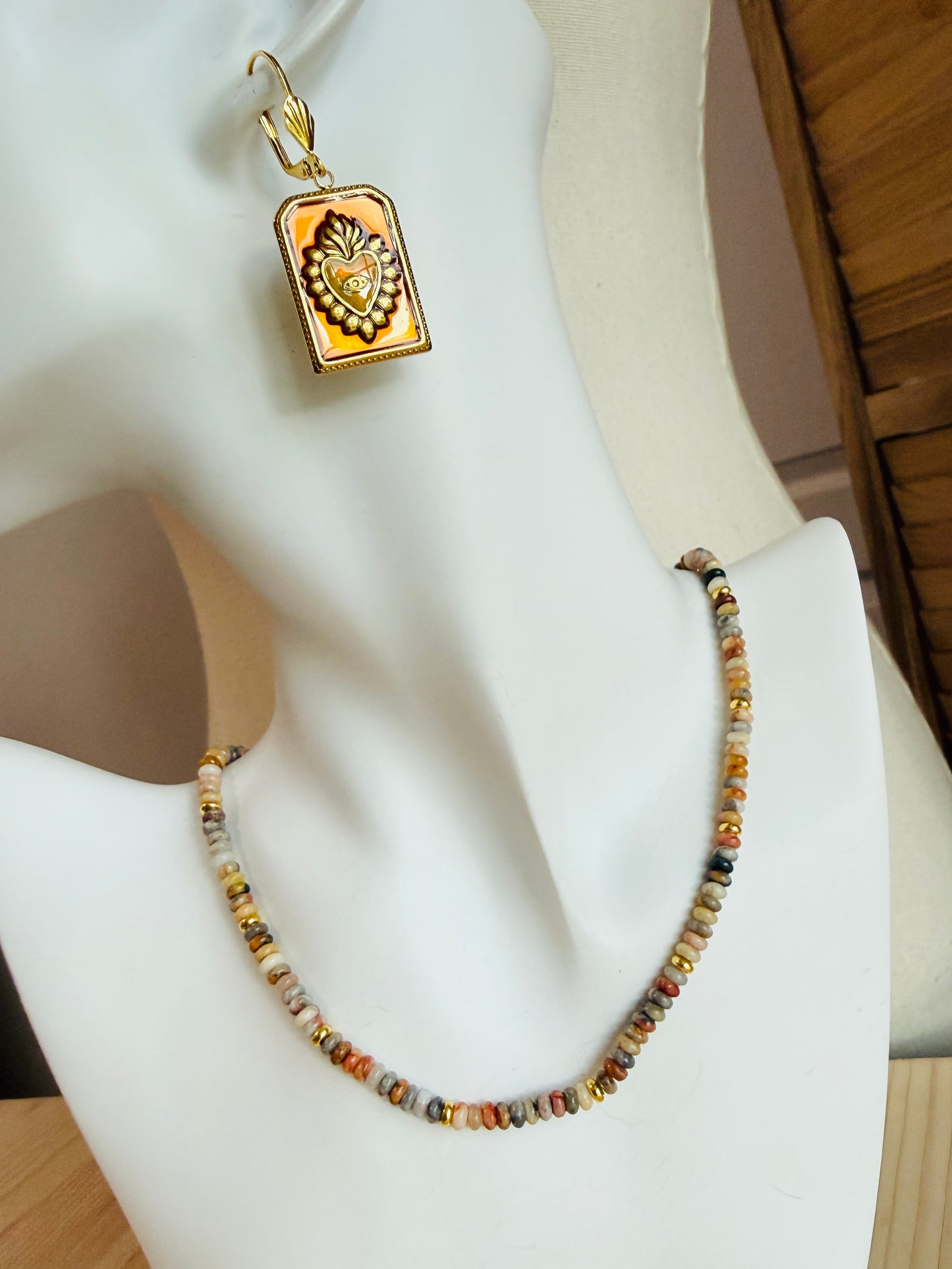 Crazy Agate Necklace