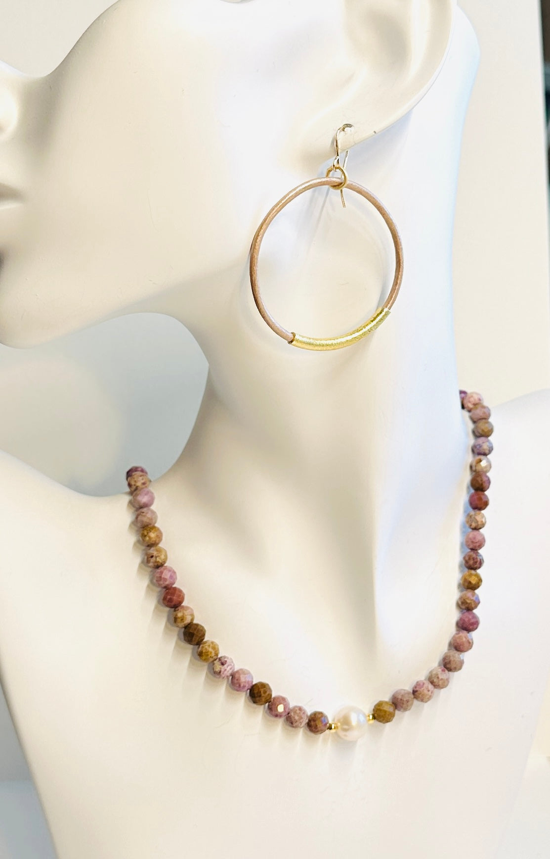 Lavender Jade Choker