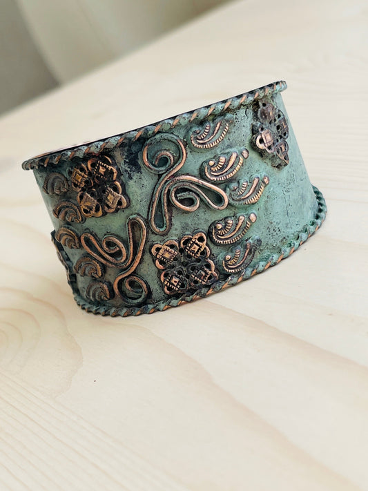 Handmade copper bracelet-cuff designed with a beautiful pale aqua turquoise patina finish