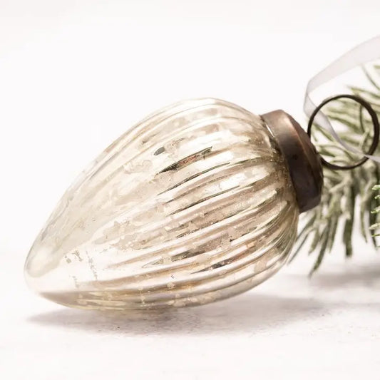Silver Ribbed Pinecone 3"