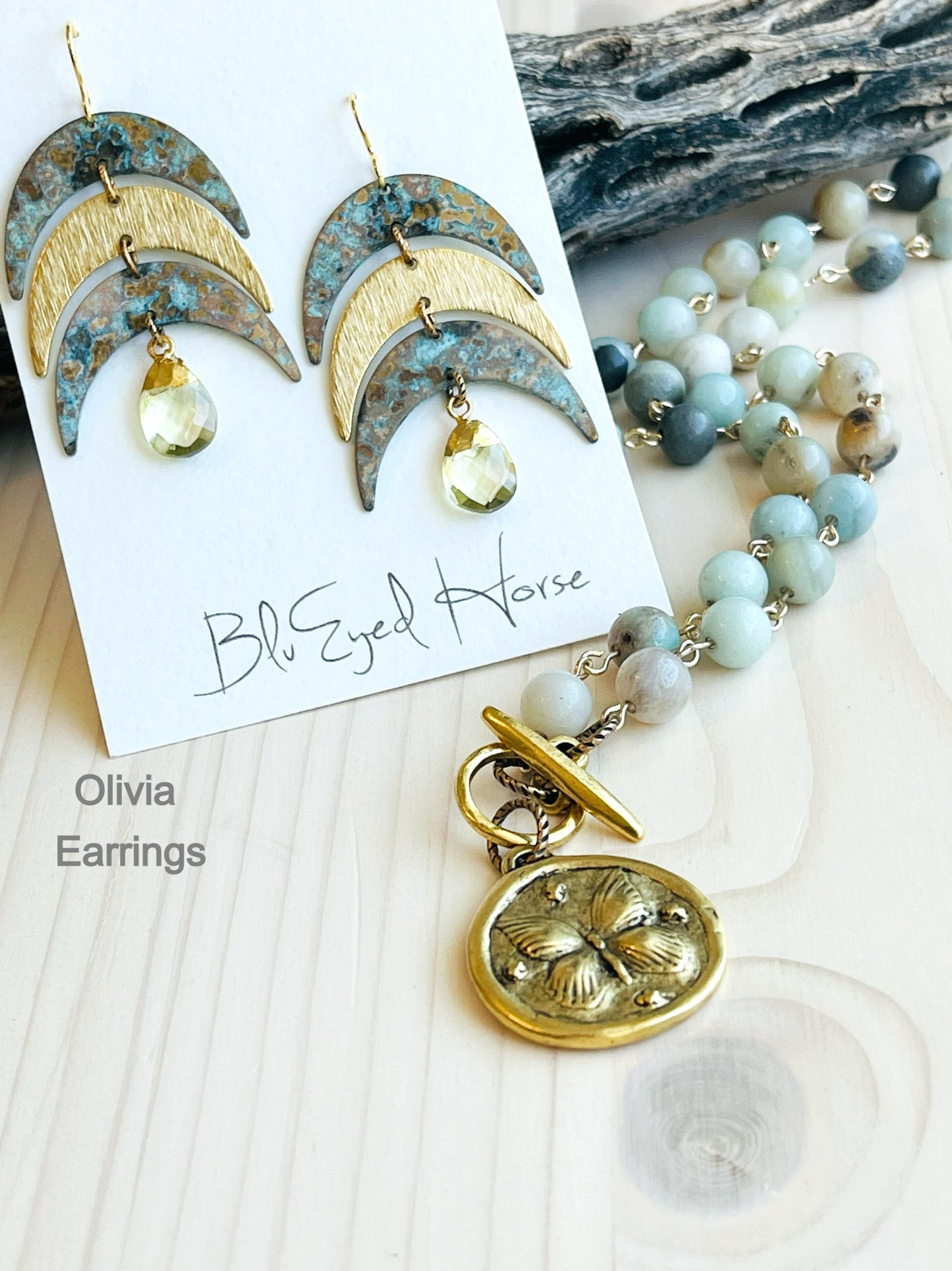 Bella Necklace