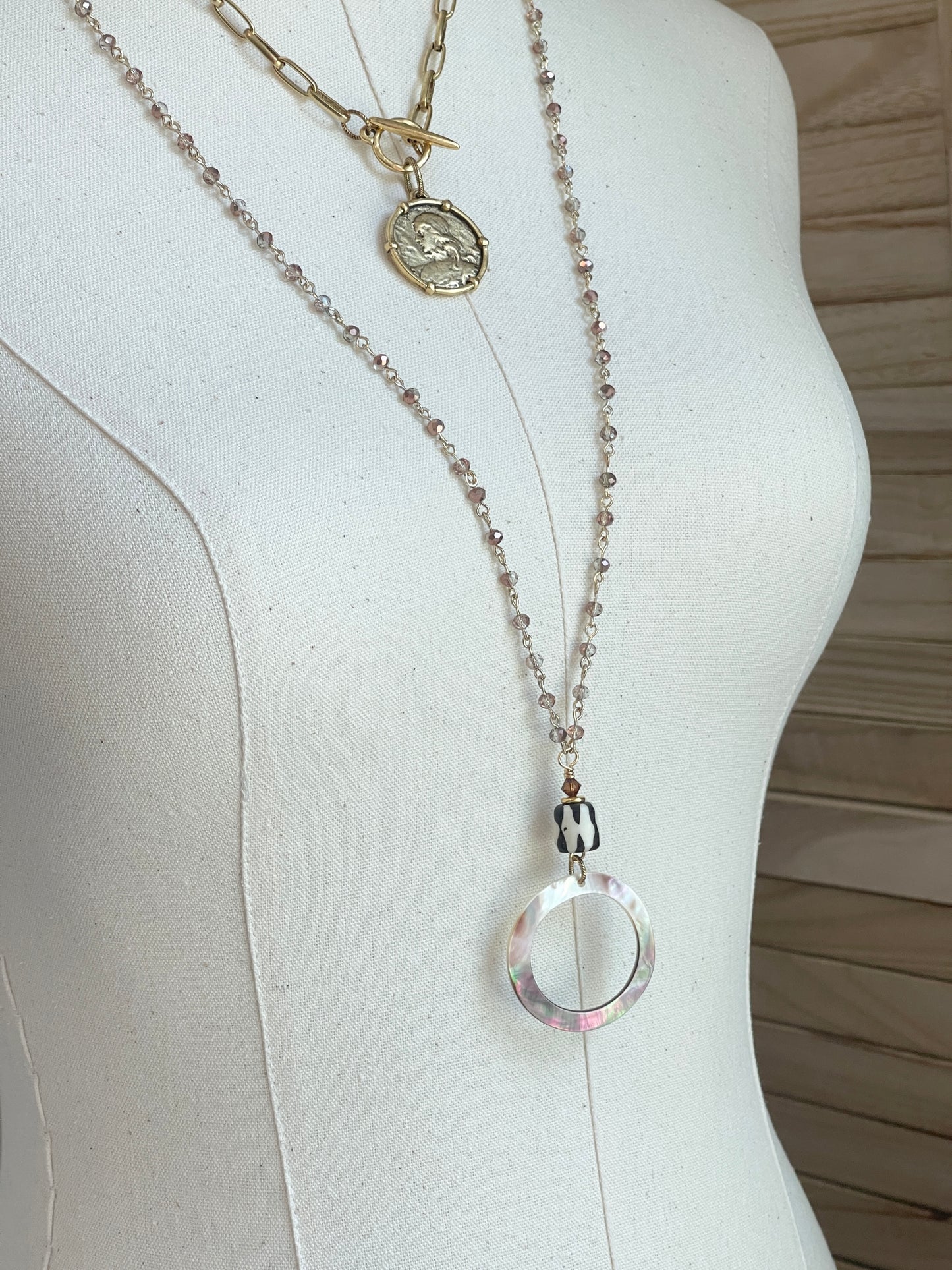 Shelly Necklace