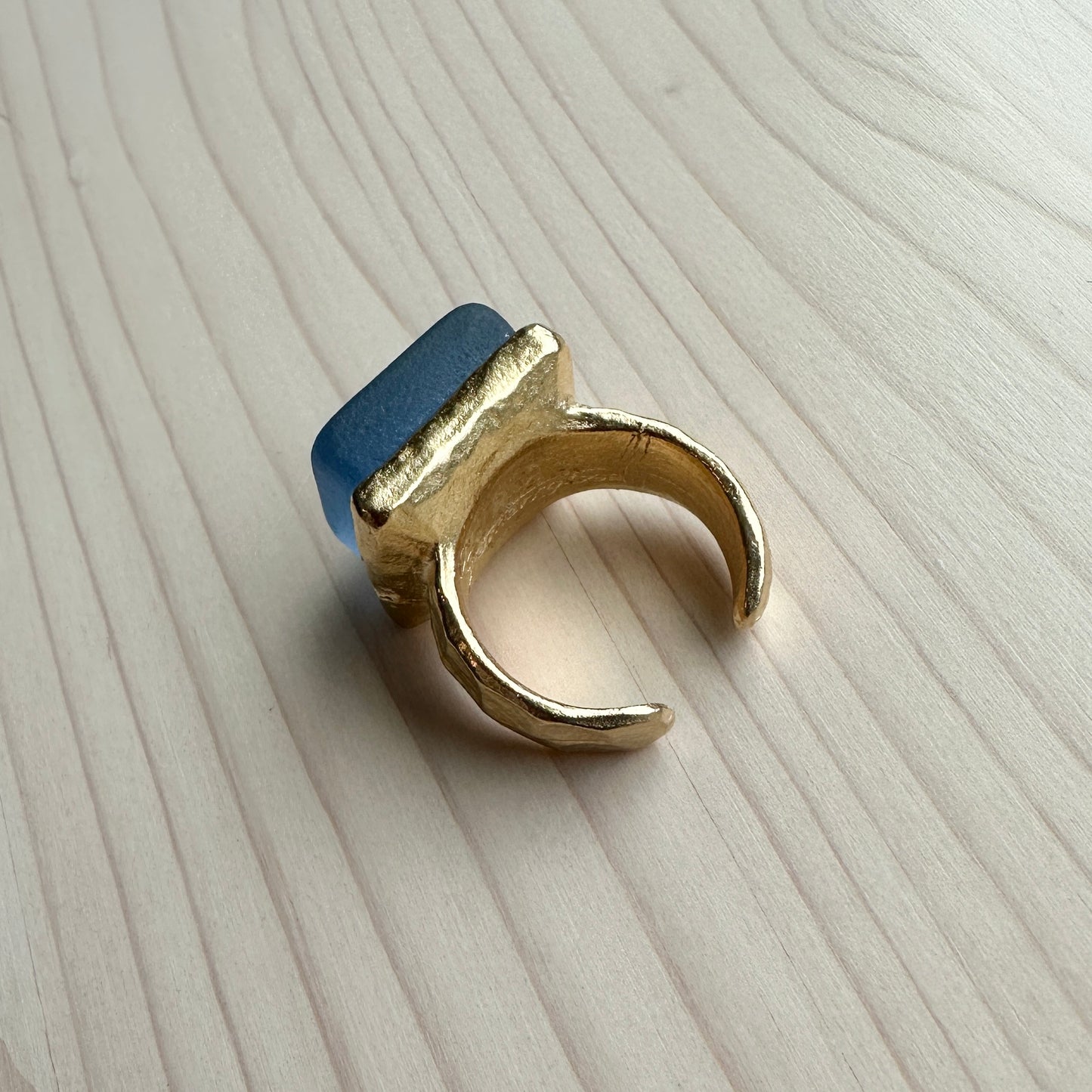 Gold Periwinkle Glass Ring