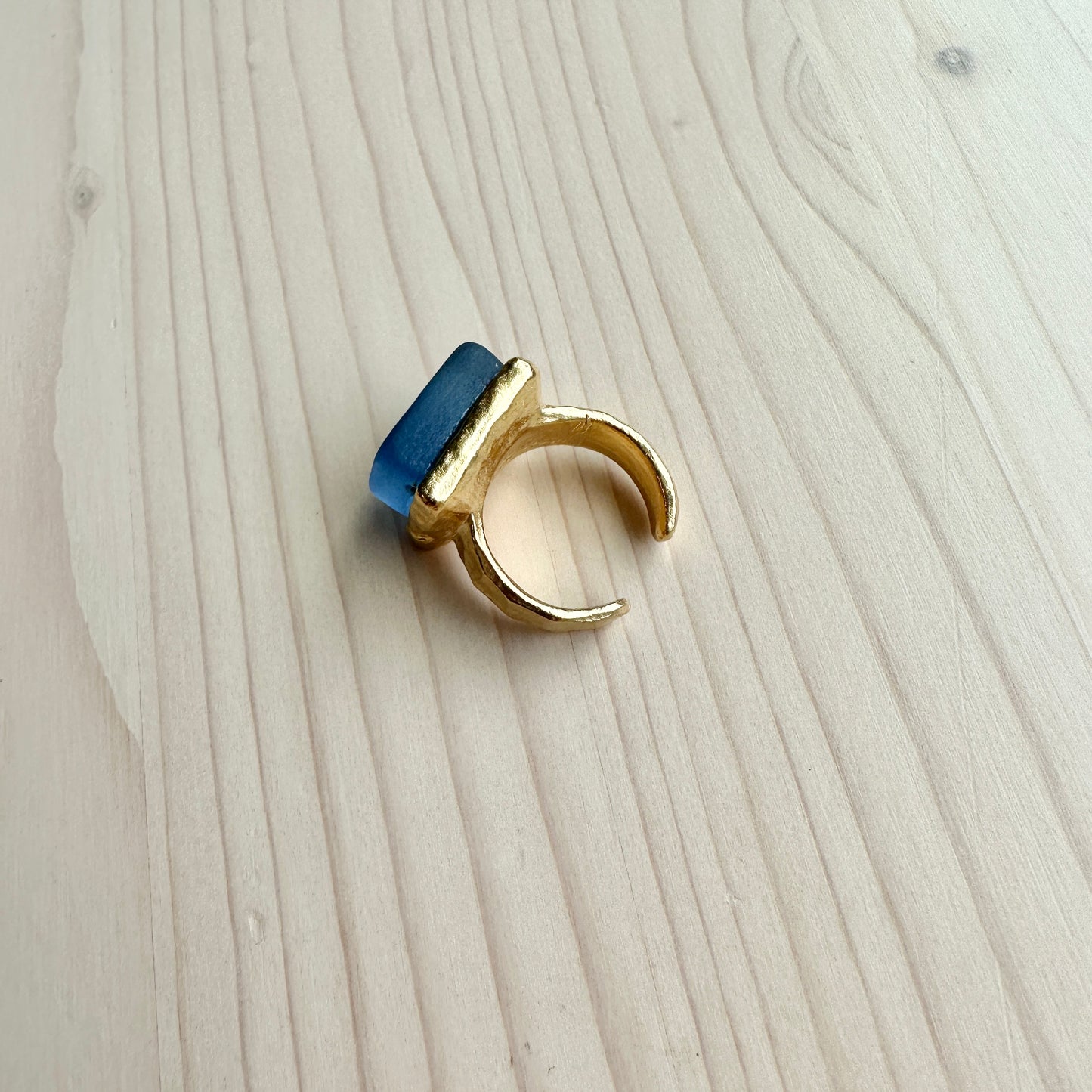 Gold Periwinkle Glass Ring